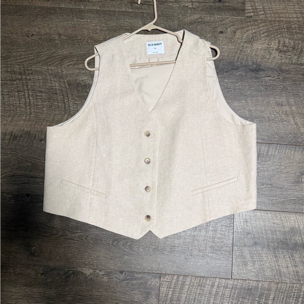 Old Navy Beige Textured Buttoned Vest